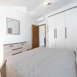 Green Hills Apartment - One Bedroom Apartment With Balcony And Sea View